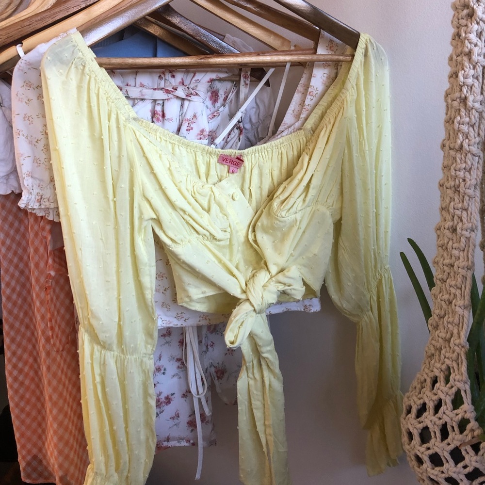 Verge girl top